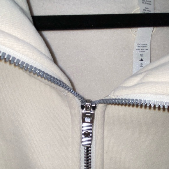 lululemon jacket - size: 10 NWOT - Picture 7 of 9